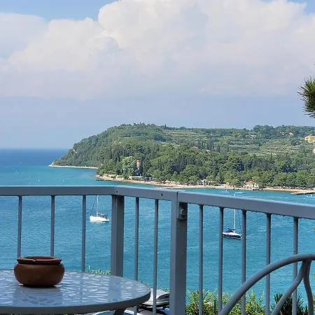 Villa Yadranka With Sea View Terrace Strunjan Exterior photo