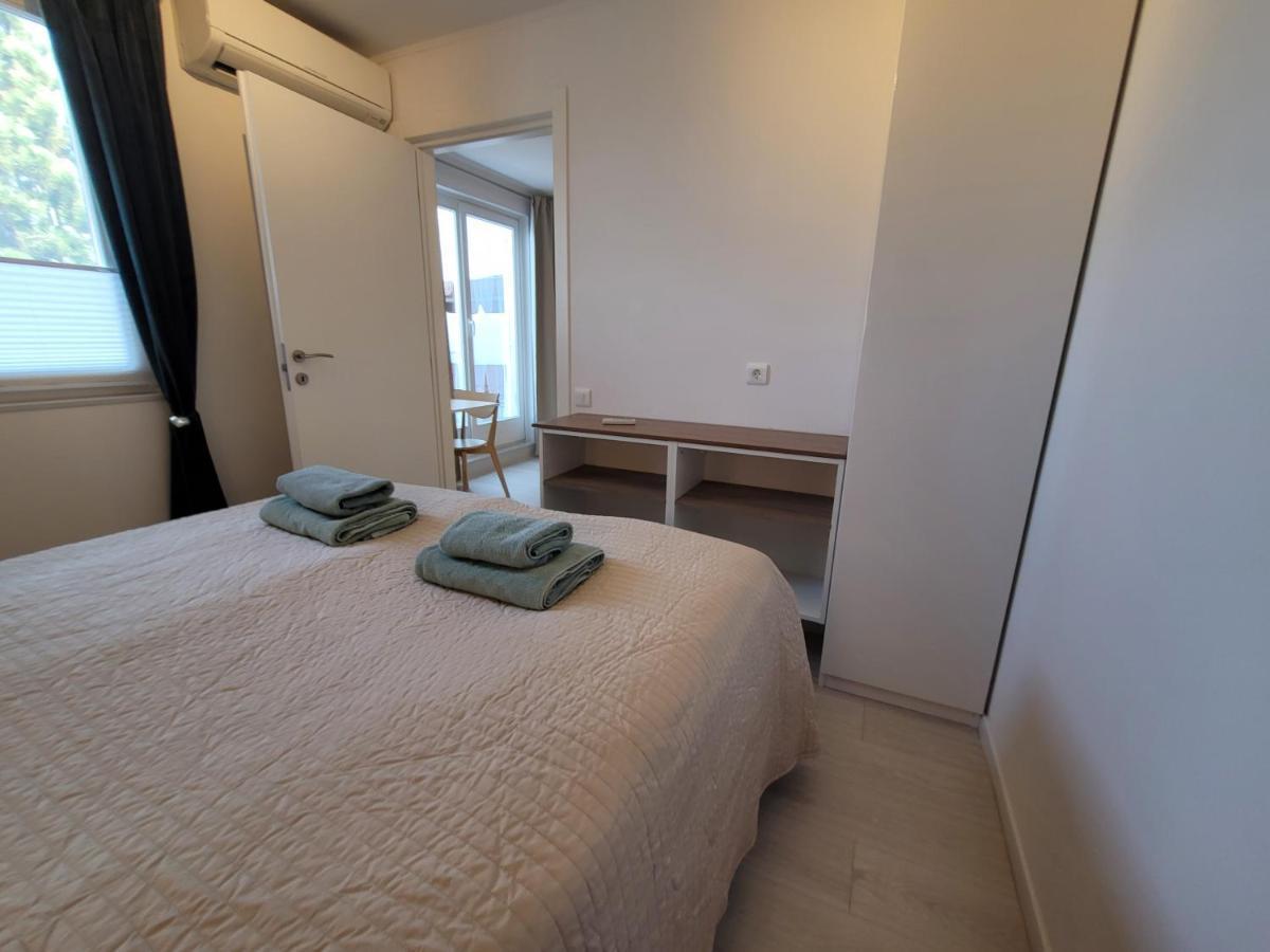Apartment Yadranka With Sea View Terrace Strunjan