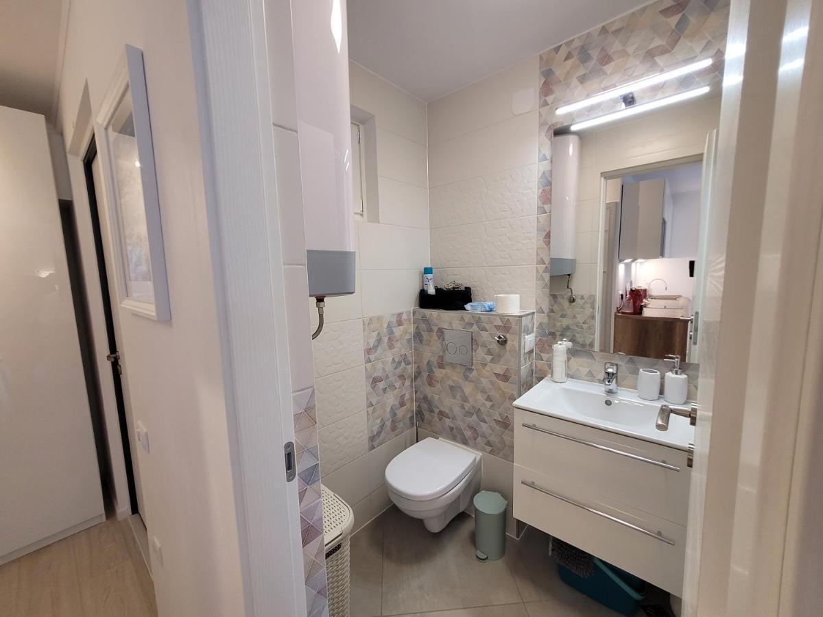 Apartment Yadranka With Sea View Terrace *