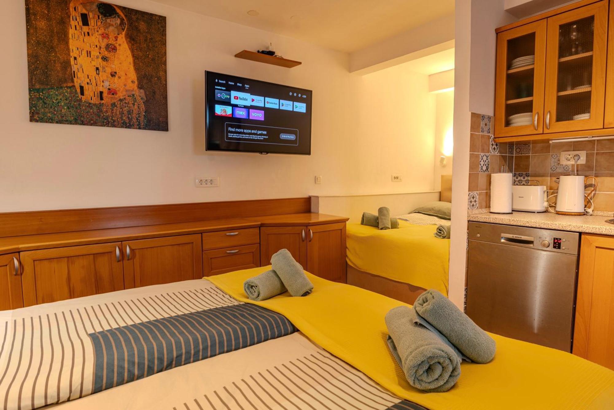 Apartment Yadranka With Sea View Terrace Strunjan